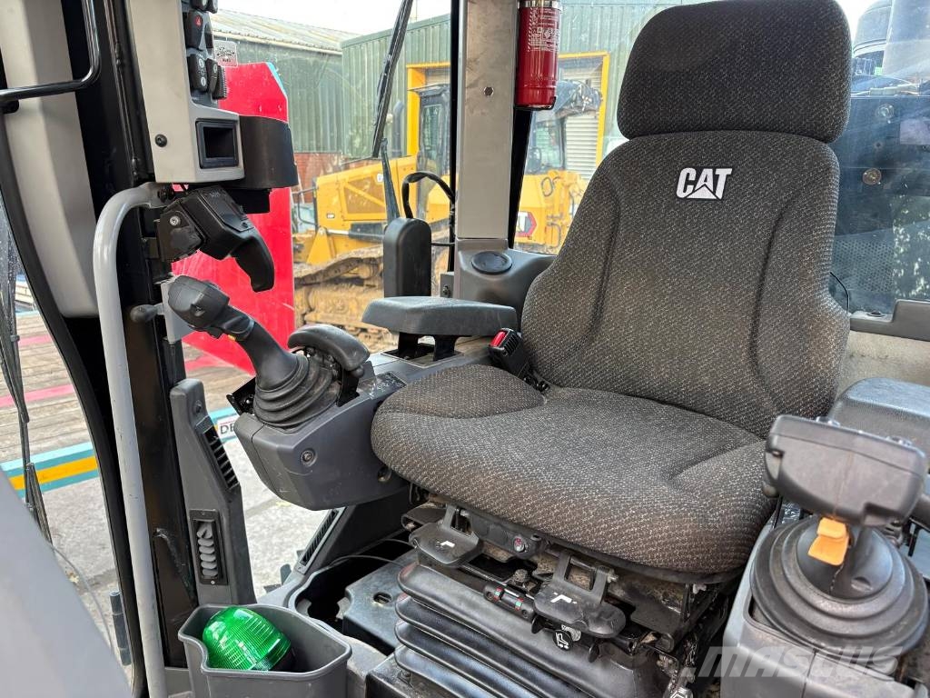 CAT 140 Veihøvler