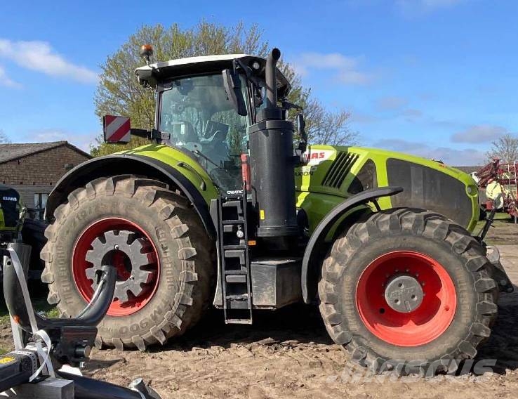 CLAAS Axion 930 Tractoren