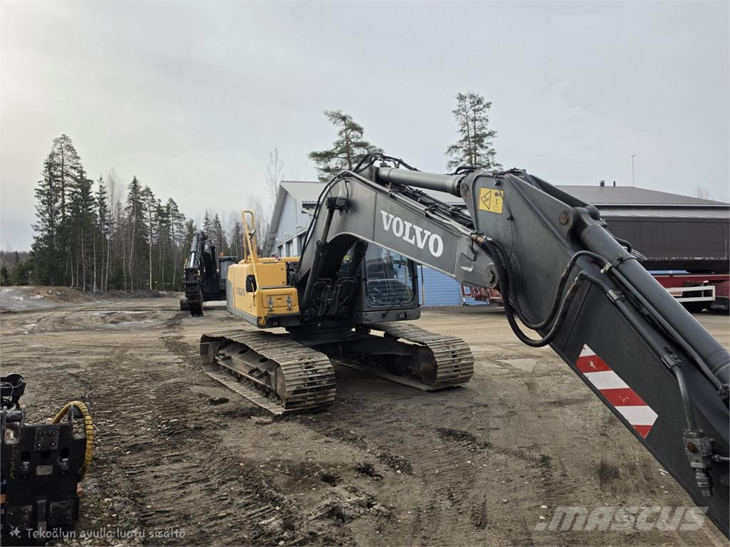 Volvo EC210CL Верижен екскаватор