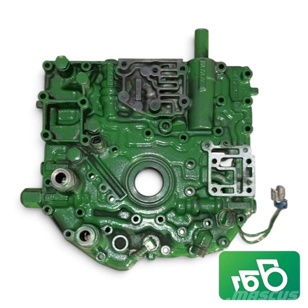 John Deere 7810 Front Housing Cover PowerQuad R126462 الشاسيه والتعليق