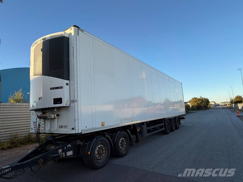 Schmitz CARGOBULL Seria nr 3694 Frysetrailer Semi