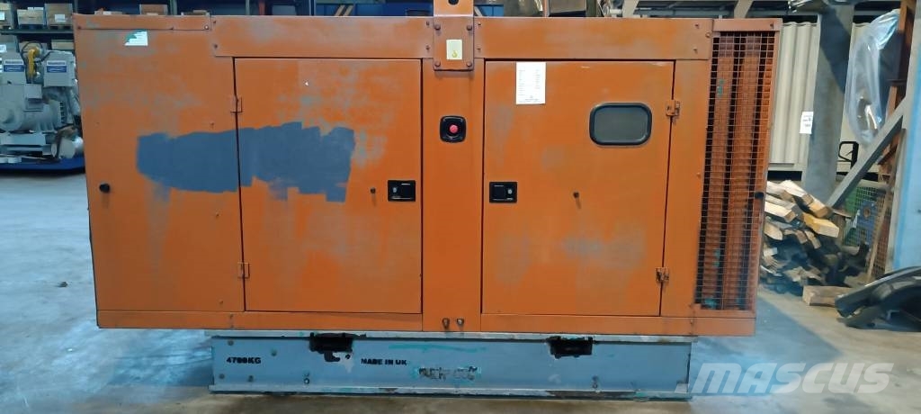 Cummins 6CTAA8.3G2 مولدات ديزل