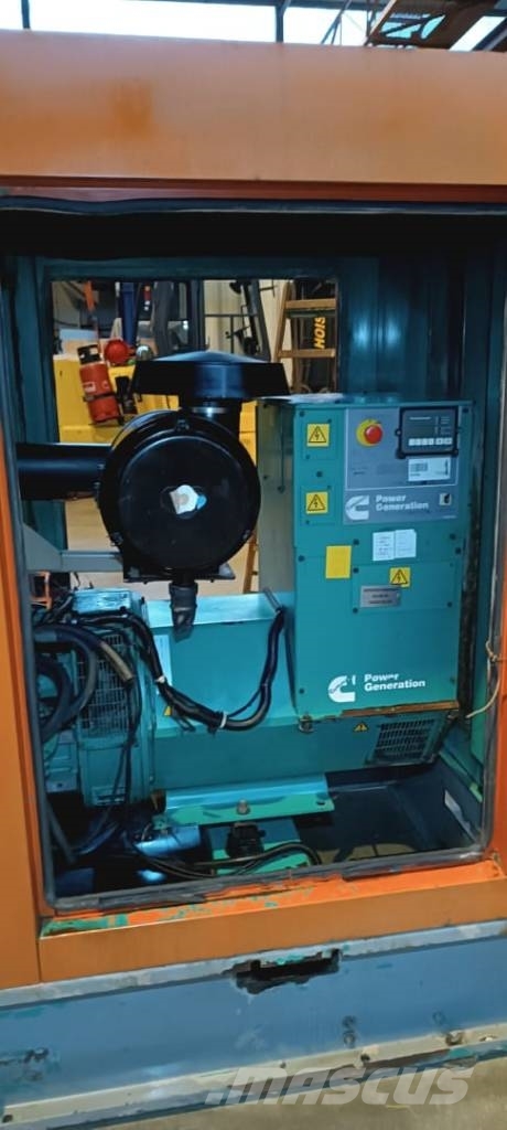 Cummins 6CTAA8.3G2 مولدات ديزل