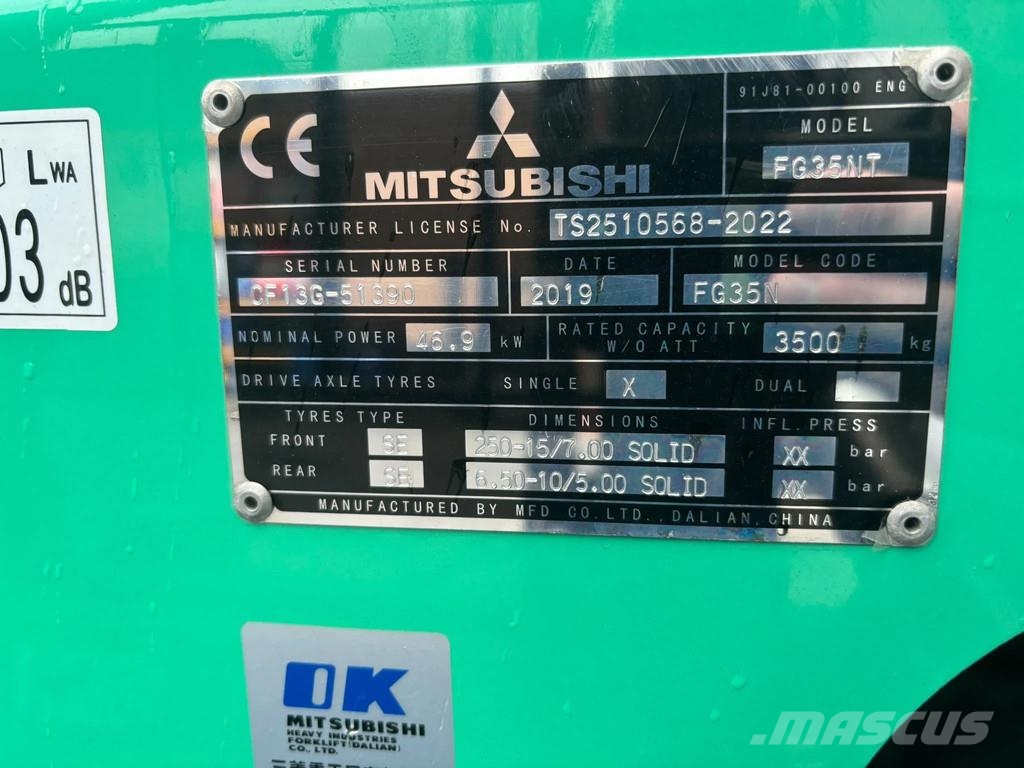 Mitsubishi FG35NT Heftruck LPG (dujiniai) krautuvai
