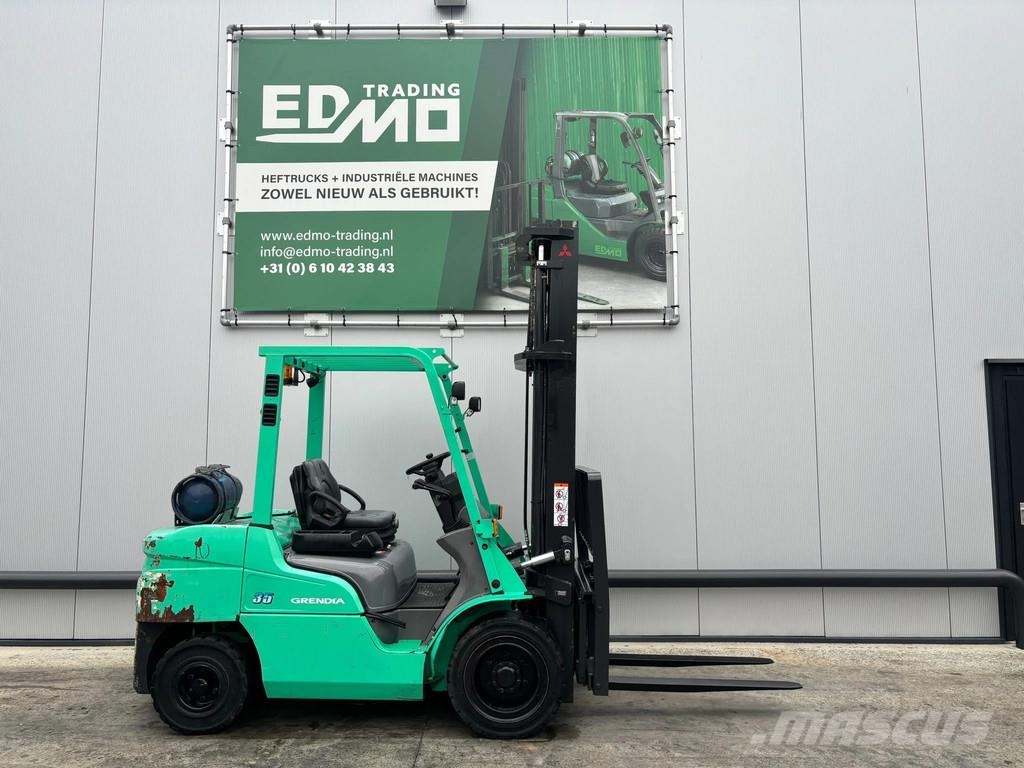 Mitsubishi FG35NT Heftruck LPG (dujiniai) krautuvai