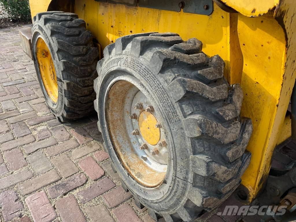 Gehl R 165 skidster bobcat Minicarregadeiras