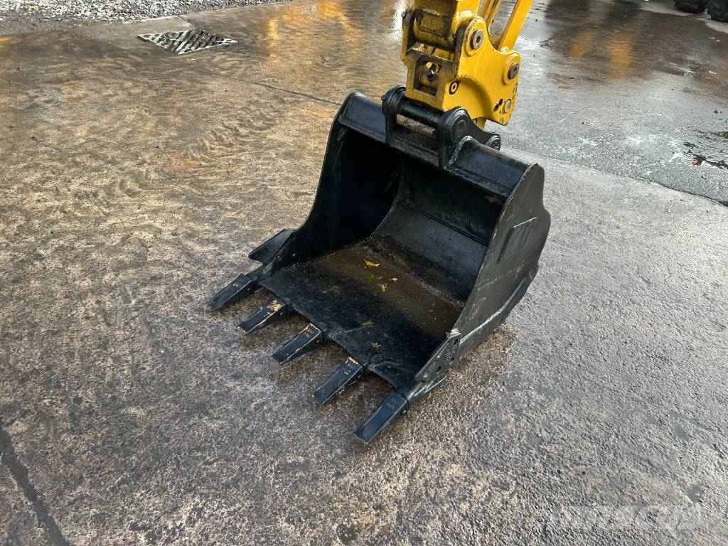 CAT 305.5E2 حفارات صغيرة أقل من 7 طن (حفارات صغيرة)