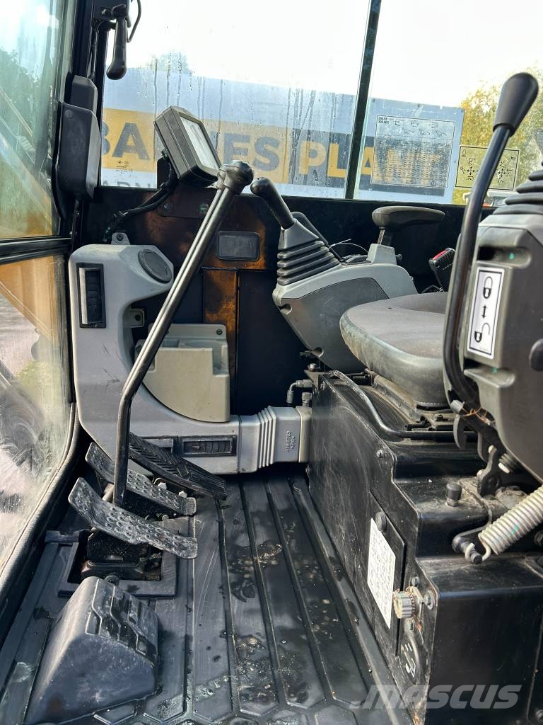CAT 305.5E2 حفارات صغيرة أقل من 7 طن (حفارات صغيرة)