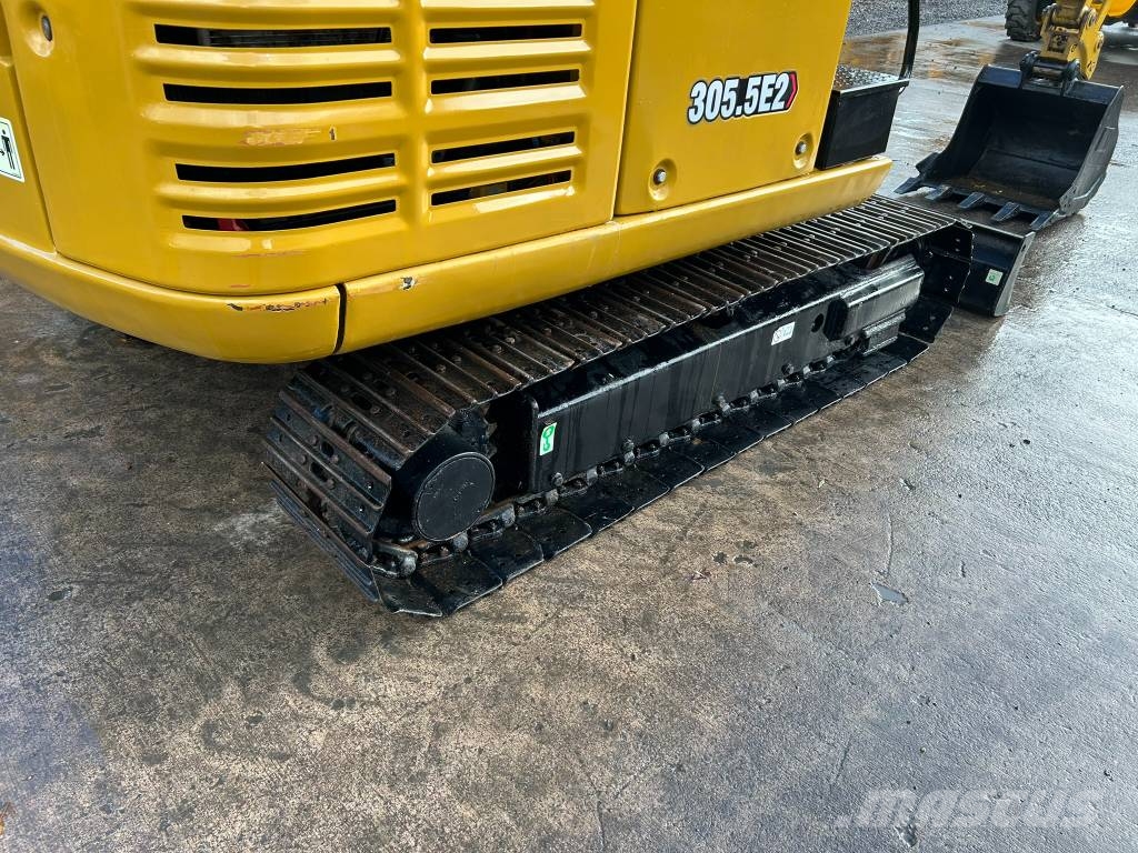 CAT 305.5E2 حفارات صغيرة أقل من 7 طن (حفارات صغيرة)