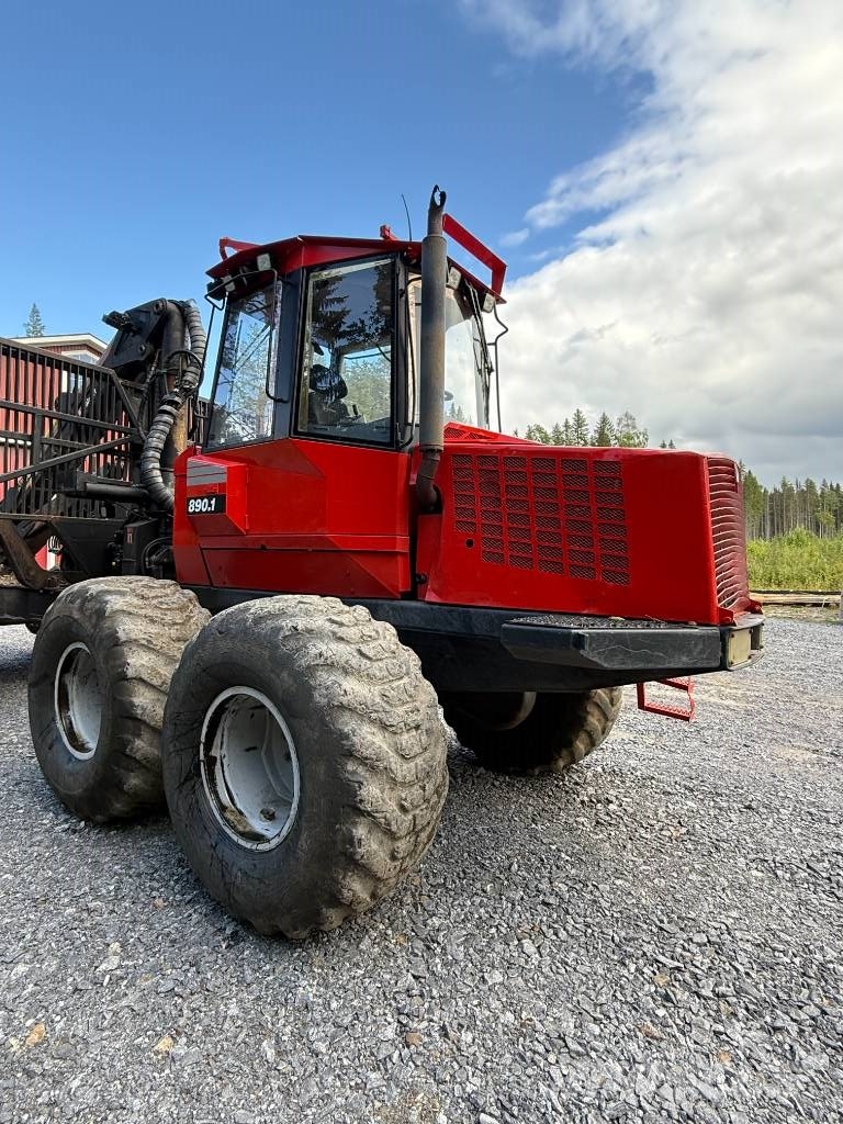Valmet 890 Kuormatraktorit