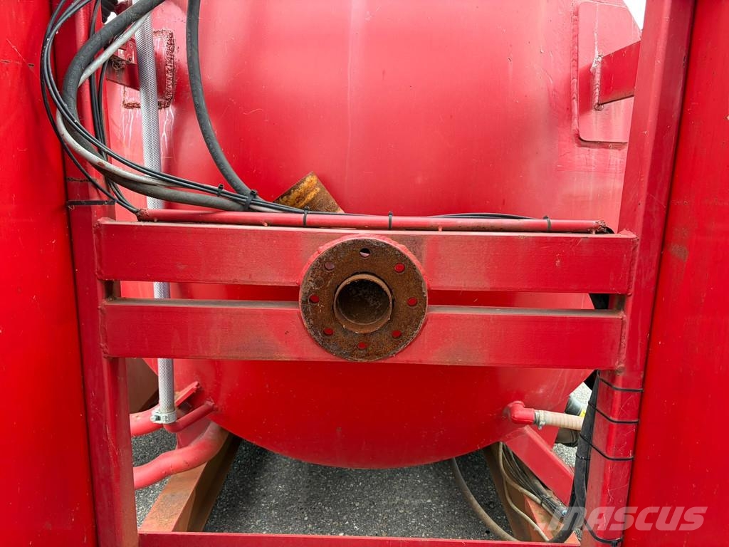 Ravo Twint Vacuum tank Tankopleggers