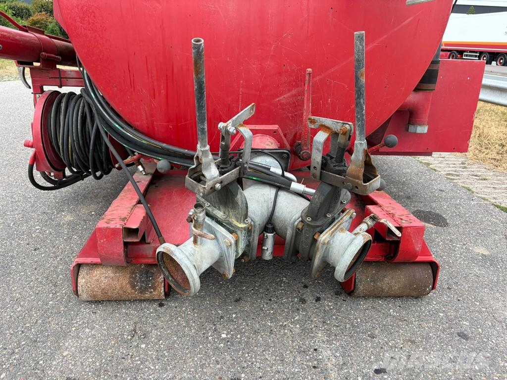 Ravo Twint Vacuum tank Tankopleggers