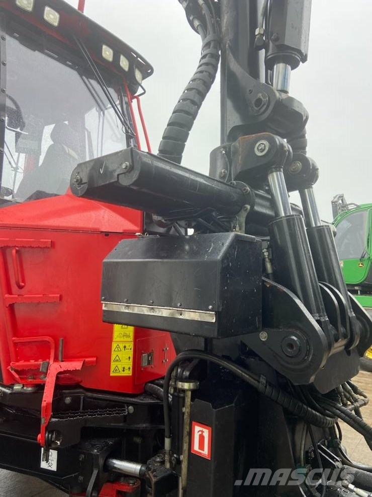Komatsu 855 Kuormatraktorit