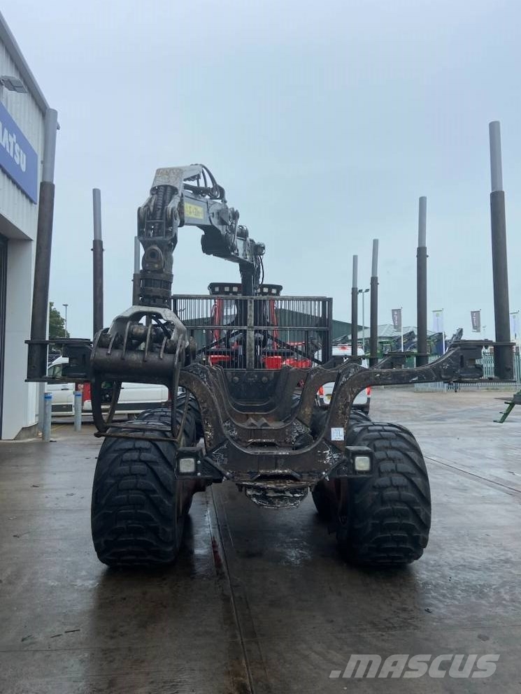 Komatsu 855 Kuormatraktorit