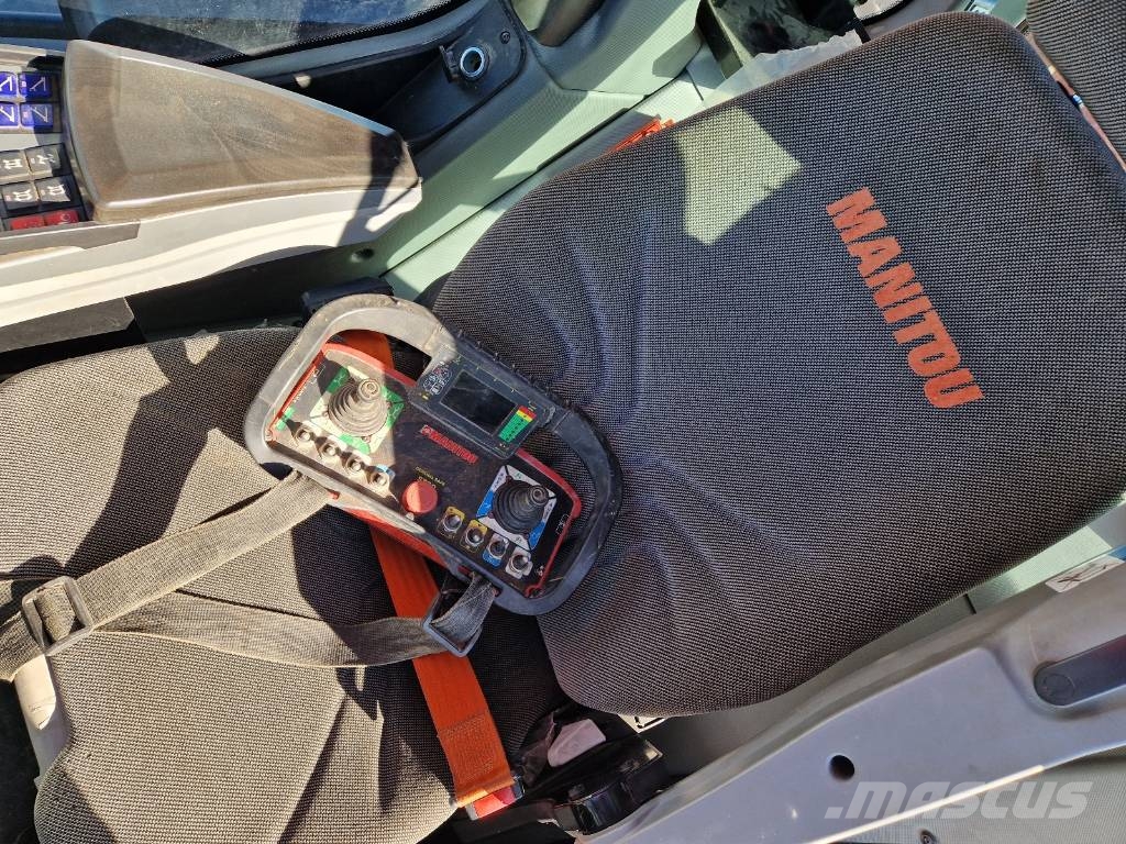 Manitou MRT 2260 G129 Teleskopiskie manipulatori