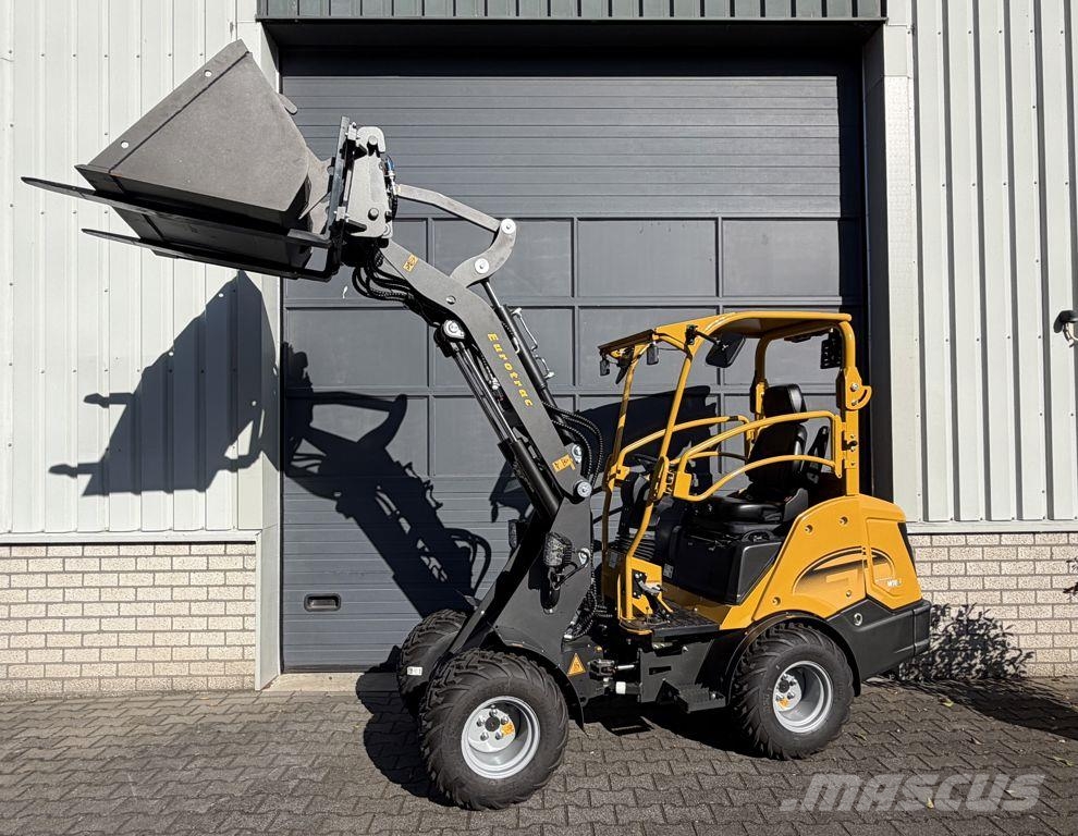 Eurotrac W11 L - Long Wheelbase  휠로우더