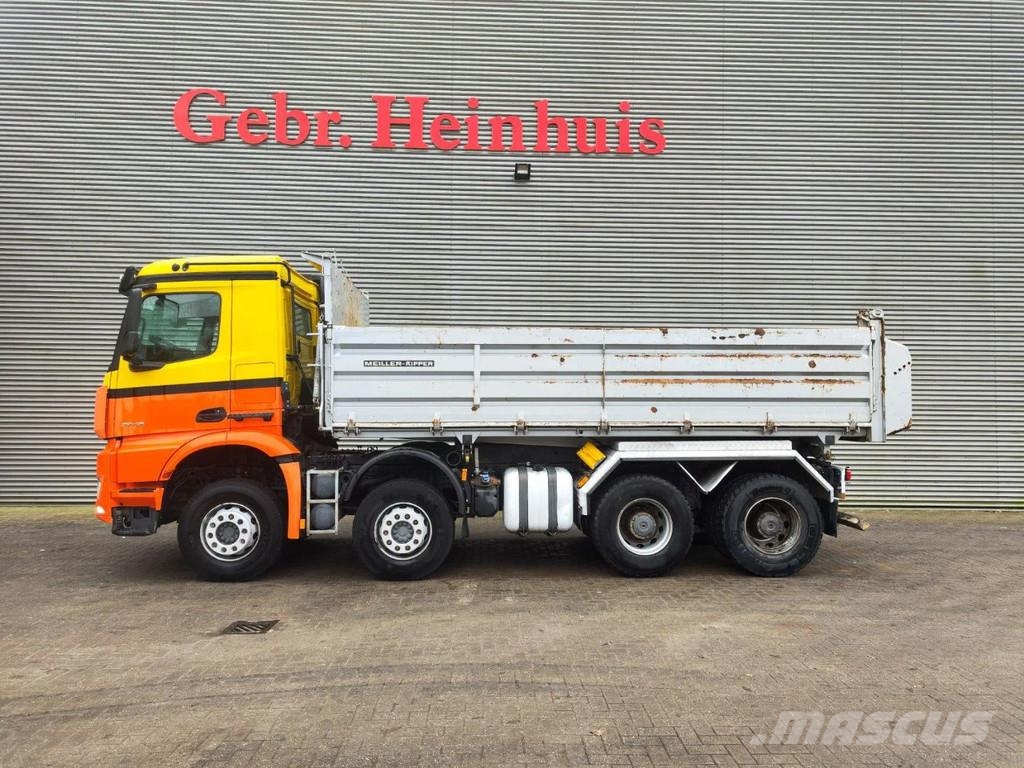 Mercedes-Benz Arocs 3743 8x4 Meiller 3 Seitenkipper Bañeras basculantes usadas