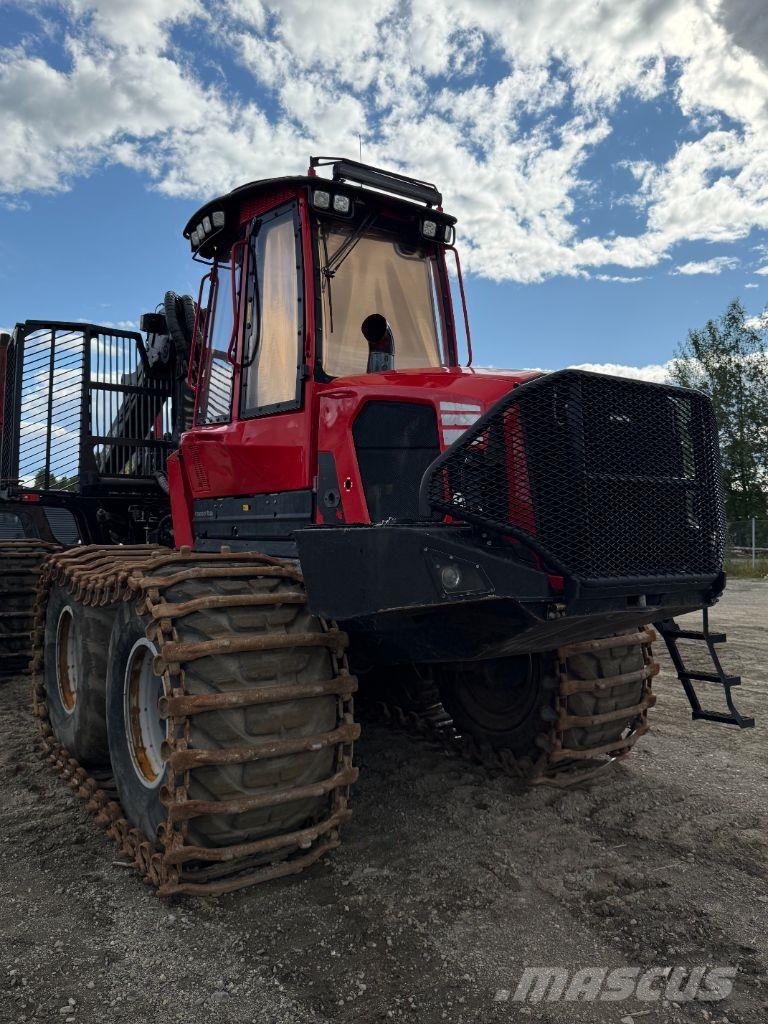Komatsu 895 Uitrijwagens
