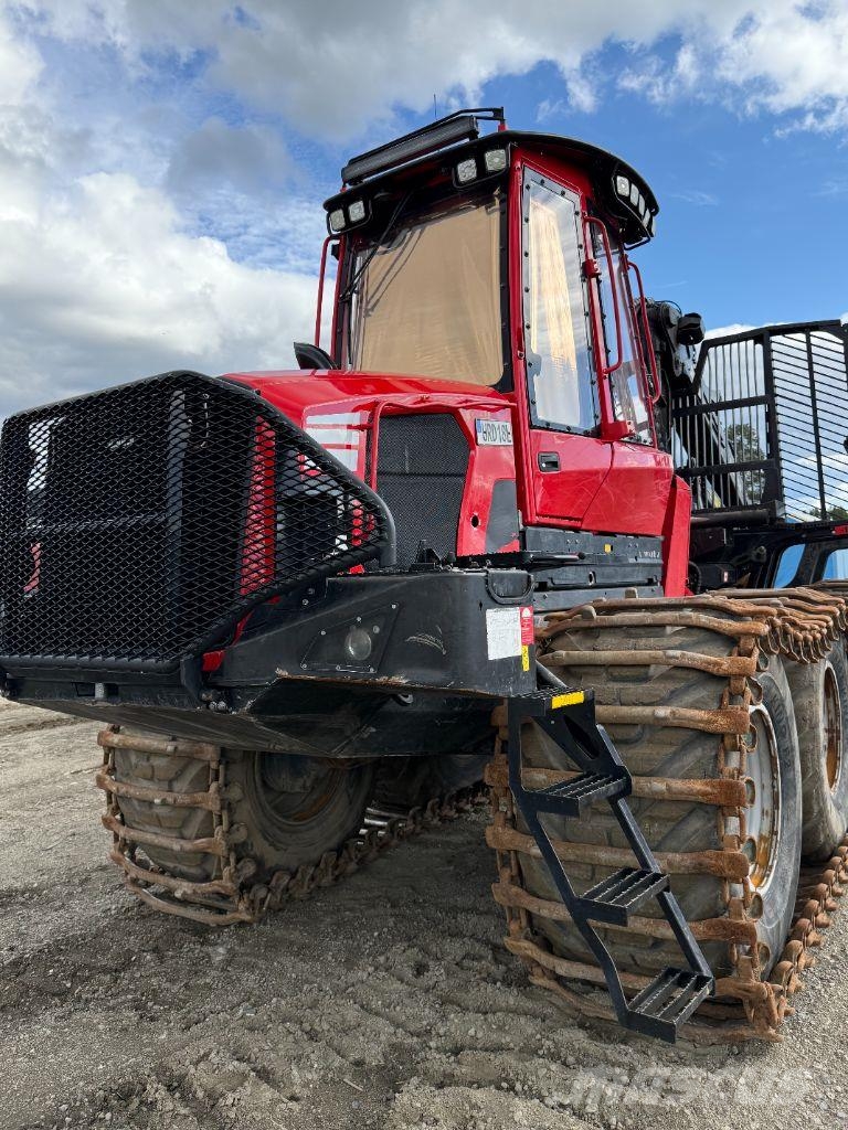 Komatsu 895 Uitrijwagens