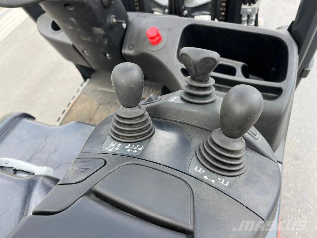 Linde E16-02 Carrelli elevatori elettrici