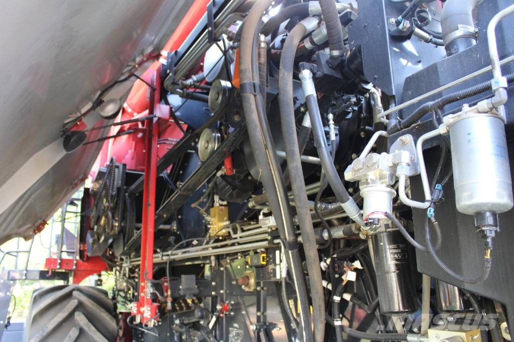 Case IH 6150 Axial-Flow Mähdrescher