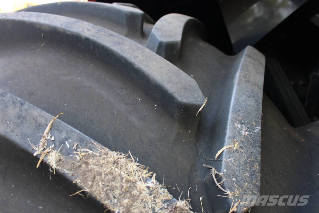 Case IH 6150 Axial-Flow Mähdrescher