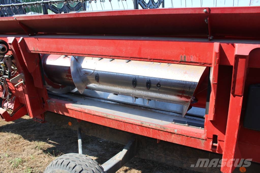 Case IH 6150 Axial-Flow Mähdrescher