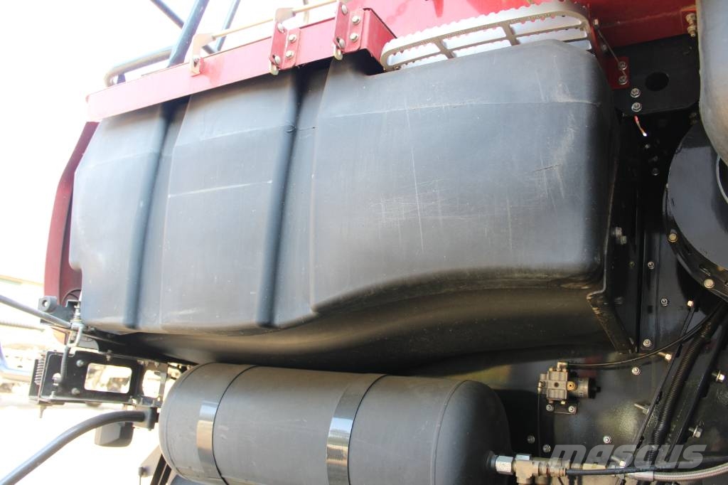 Case IH 6150 Axial-Flow Mähdrescher
