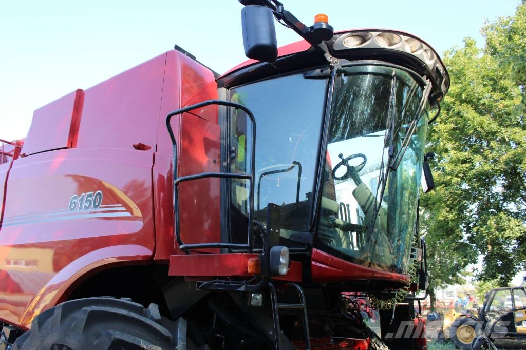 Case IH 6150 Axial-Flow Mähdrescher