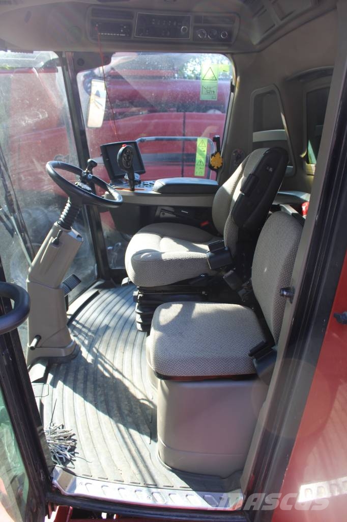 Case IH 6150 Axial-Flow Mähdrescher