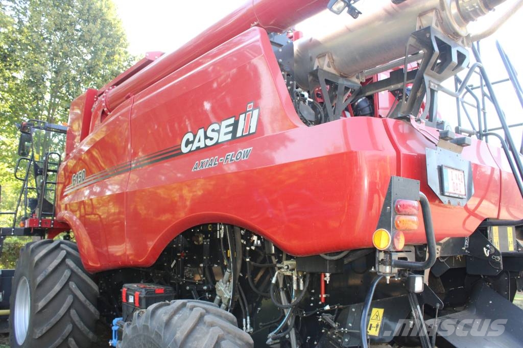 Case IH 6150 Axial-Flow Mähdrescher