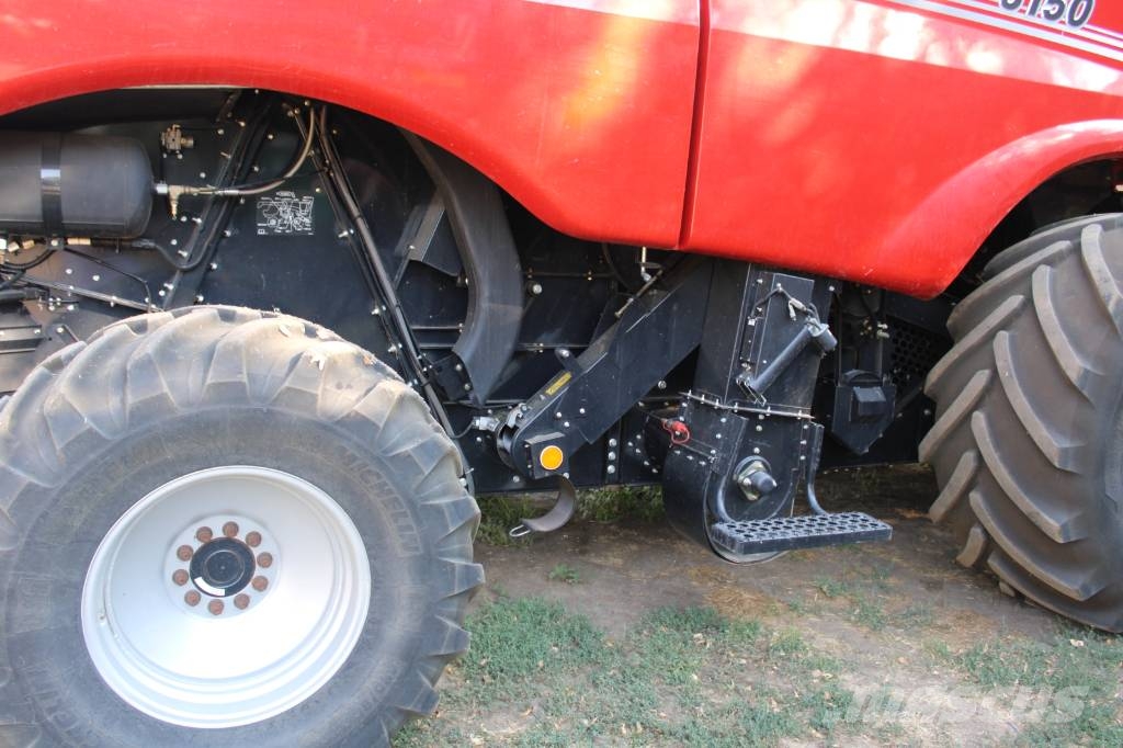 Case IH 6150 Axial-Flow Mähdrescher