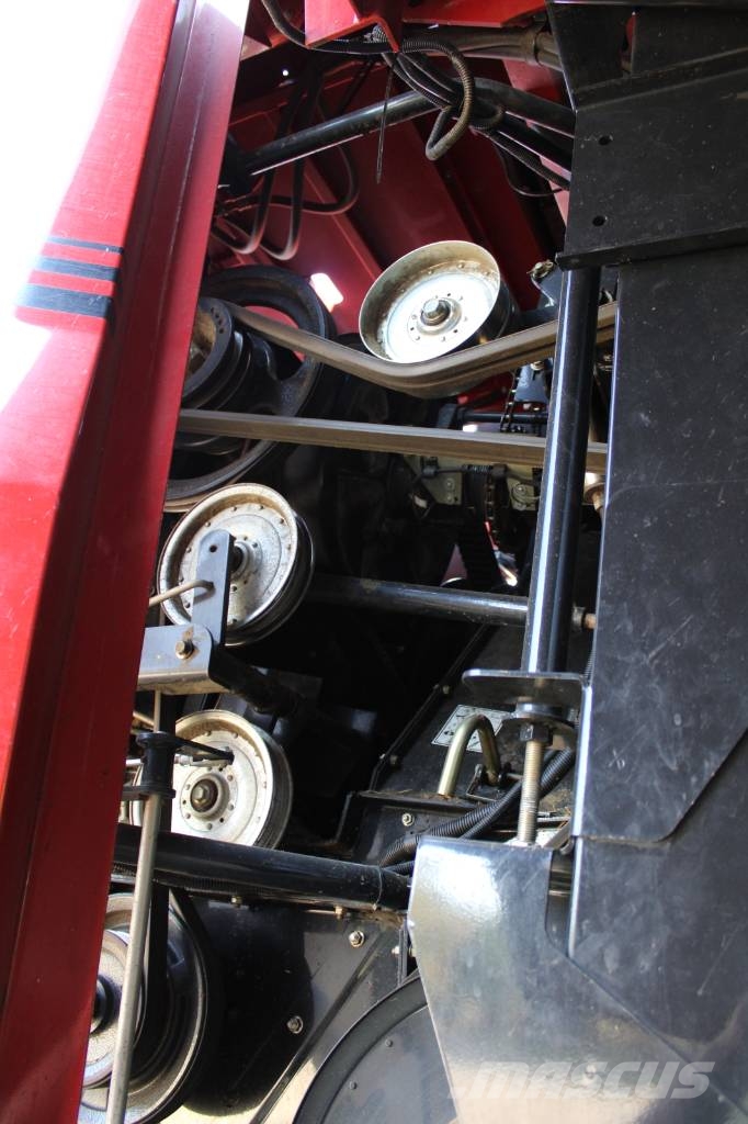 Case IH 6150 Axial-Flow Mähdrescher