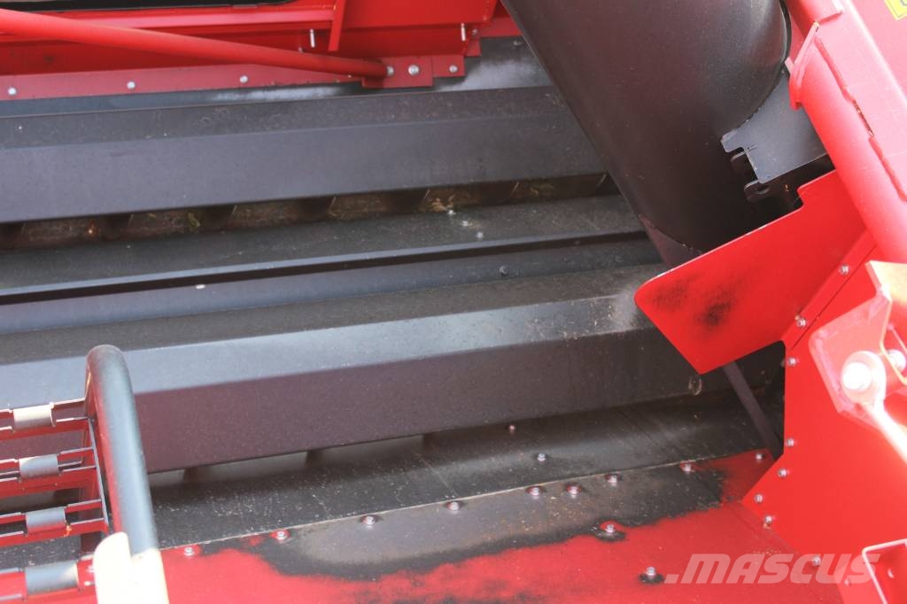 Case IH 6150 Axial-Flow Mähdrescher
