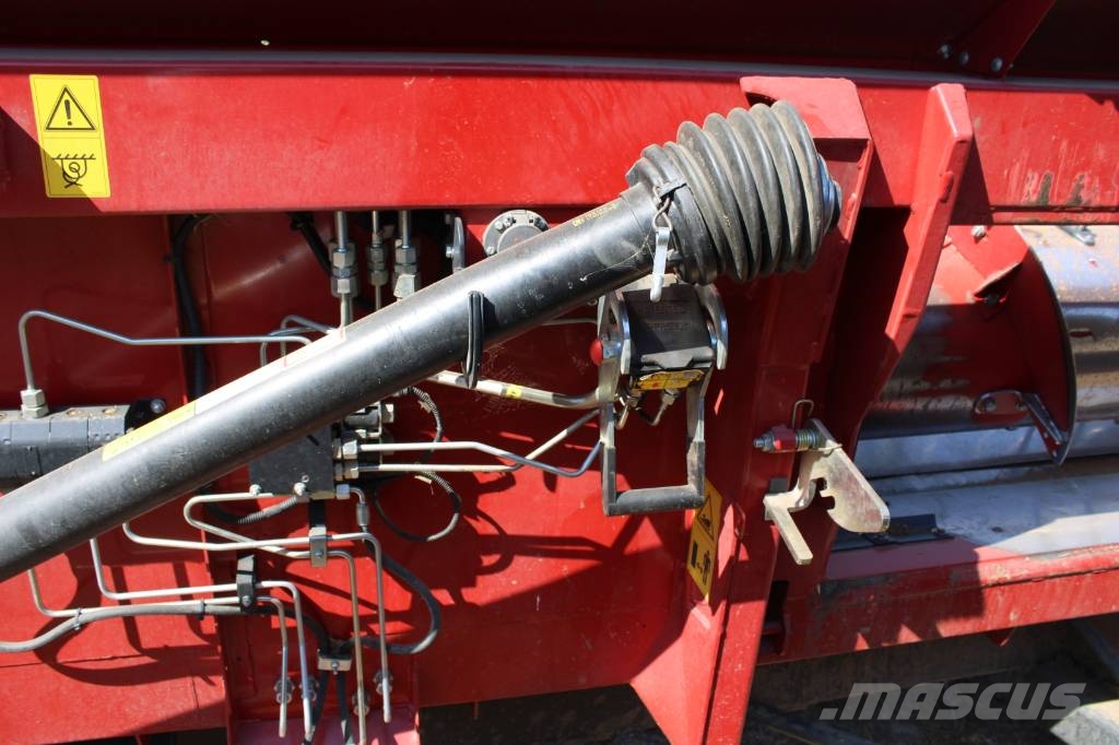 Case IH 6150 Axial-Flow Mähdrescher