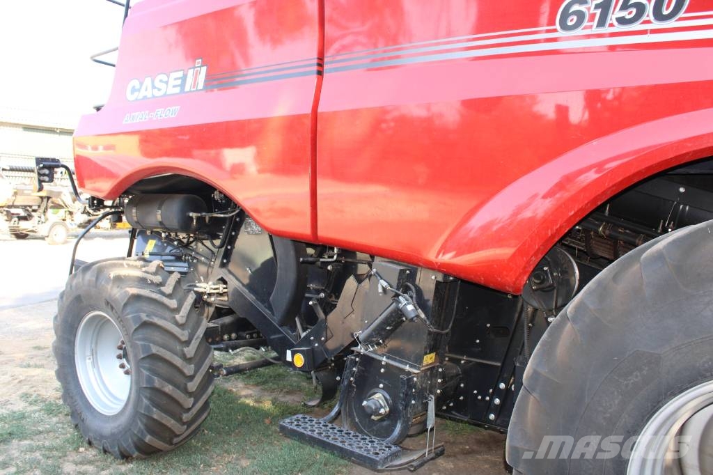 Case IH 6150 Axial-Flow Mähdrescher