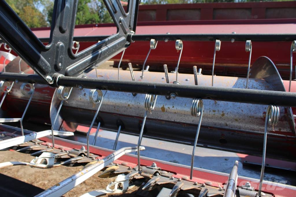 Case IH 6150 Axial-Flow Mähdrescher