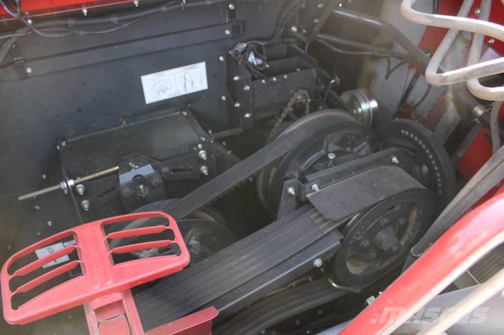 Case IH 6150 Axial-Flow Mähdrescher