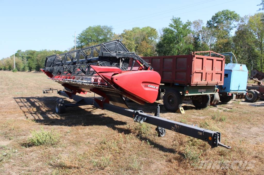 Case IH 6150 Axial-Flow Mähdrescher