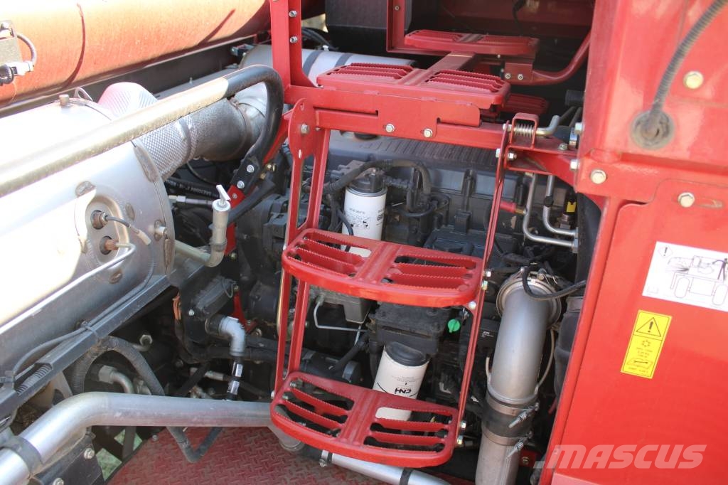 Case IH 6150 Axial-Flow Mähdrescher