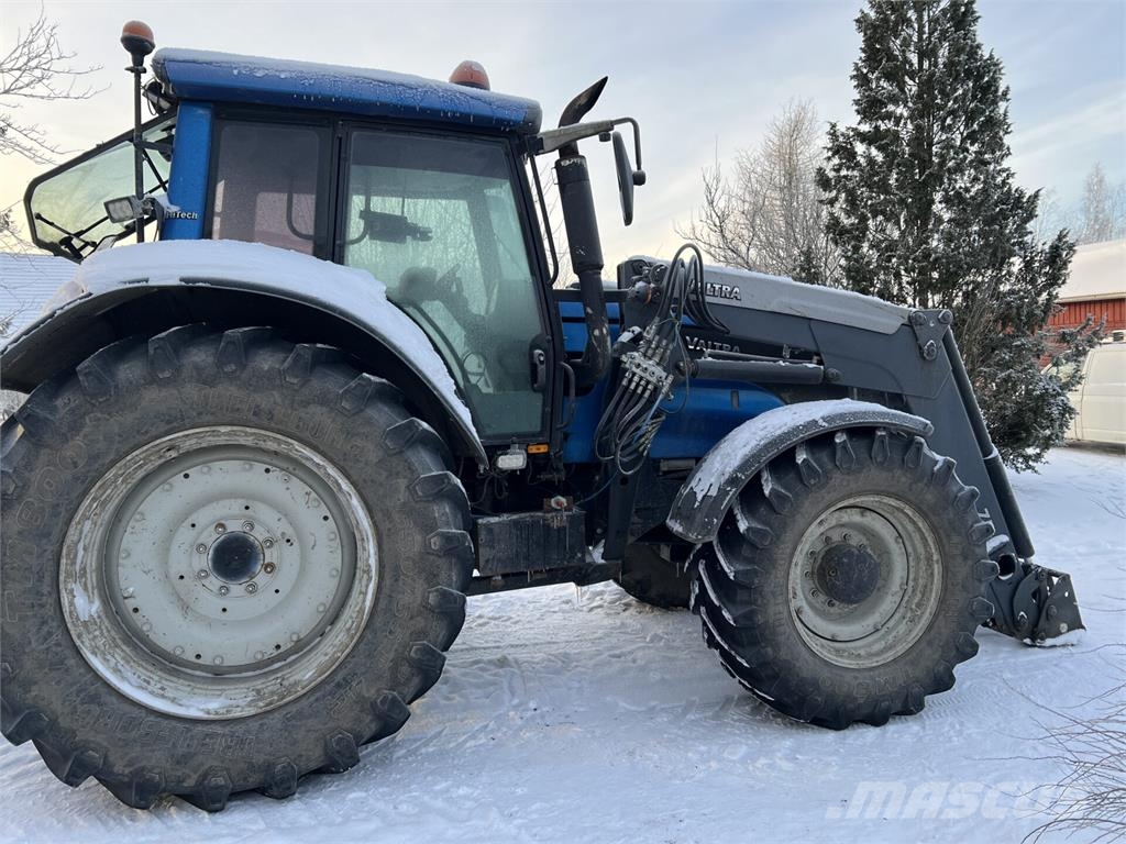 Valtra T171 Traktori