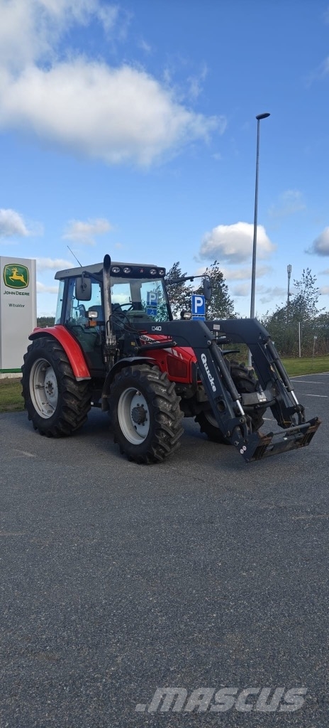 Massey Ferguson 5455 Traktorid