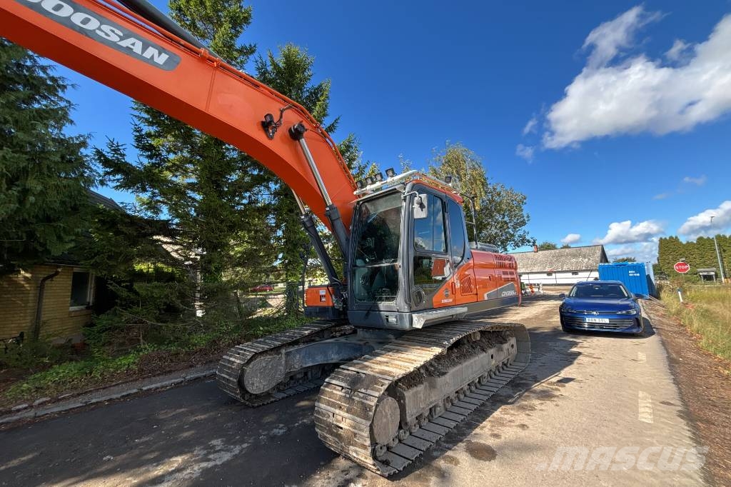 Doosan DX 255 LC-5 Roomikekskavaatorid