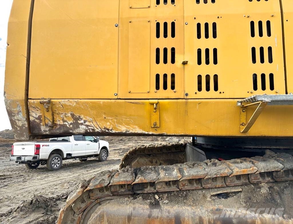 CAT 6015 Rupsgraafmachines