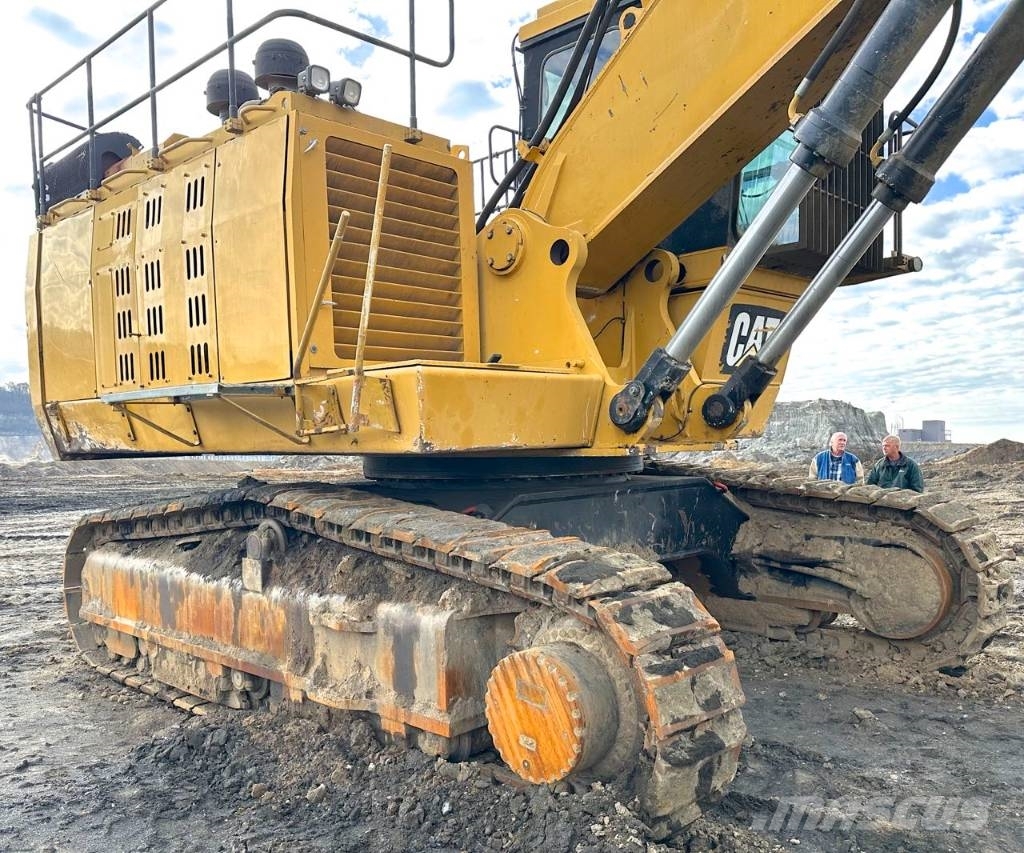 CAT 6015 Rupsgraafmachines