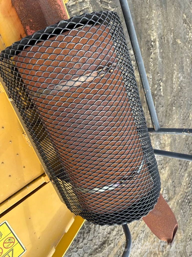 CAT 6015 Rupsgraafmachines