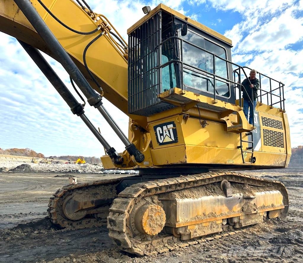 CAT 6015 Rupsgraafmachines