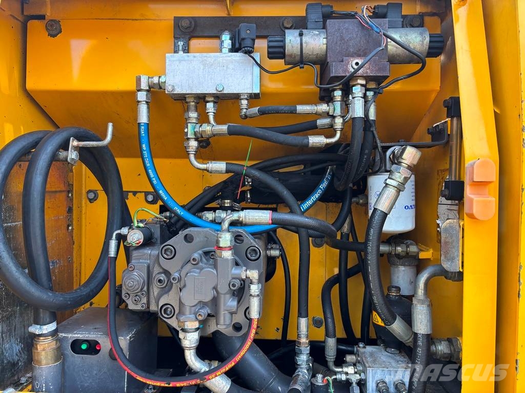 Volvo EC 160 B LC 롱리치 굴삭기