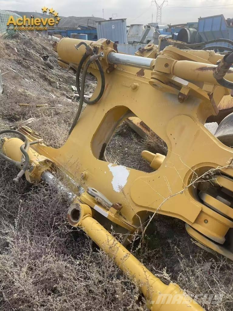CAT D 9 T Buldožerji goseničarji