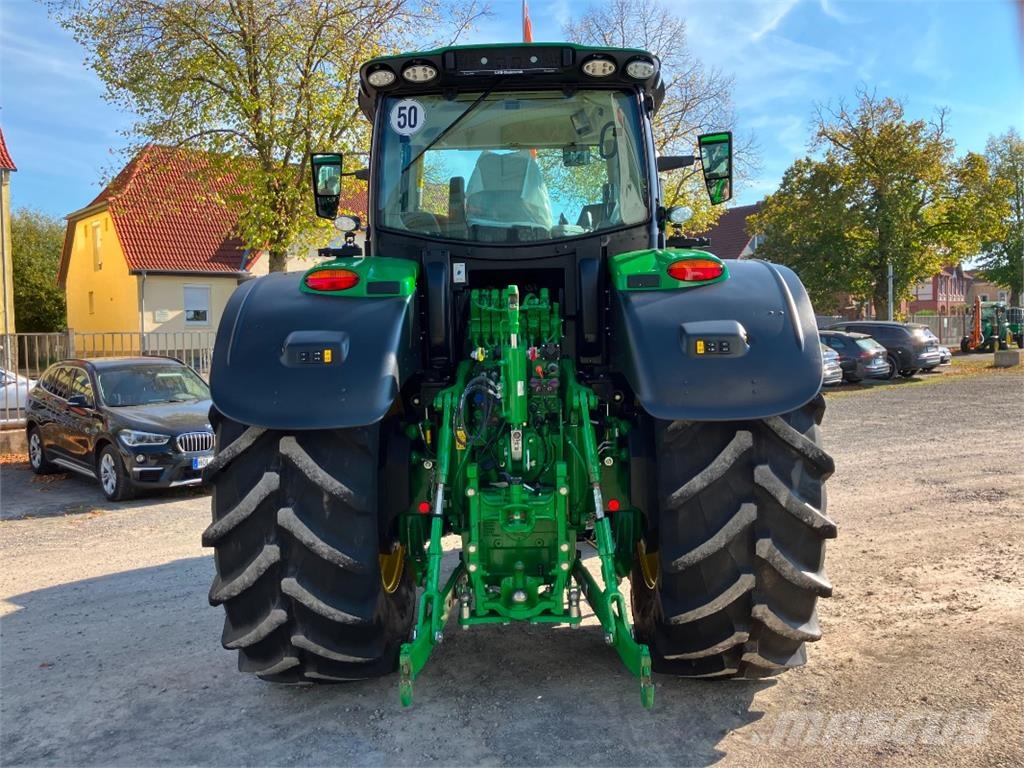 John Deere 6R 250 Traktorji